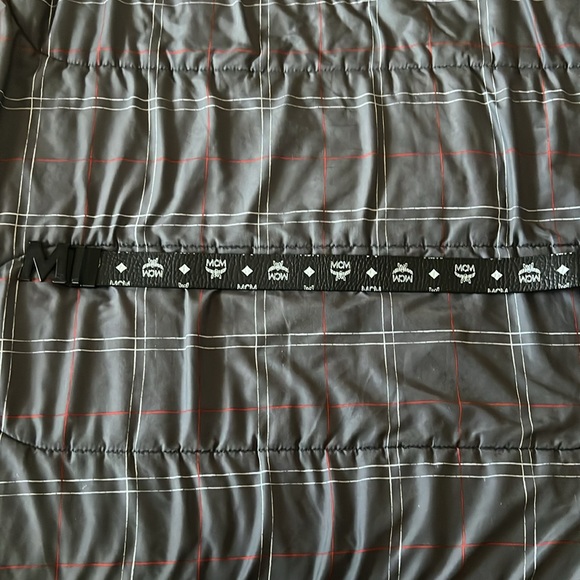 Men’s Black MCM Belt - Picture 5 of 6